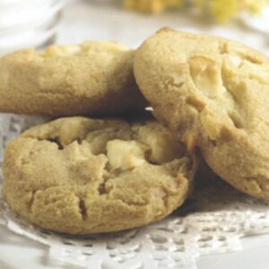 Macadamia Nut White Chocolate Cookies